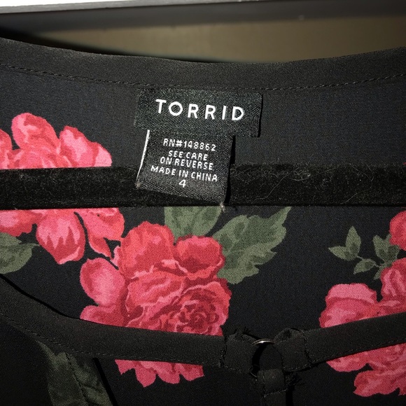 Red Rose babydoll blouse 🌹🌹🌹 - Picture 2 of 4